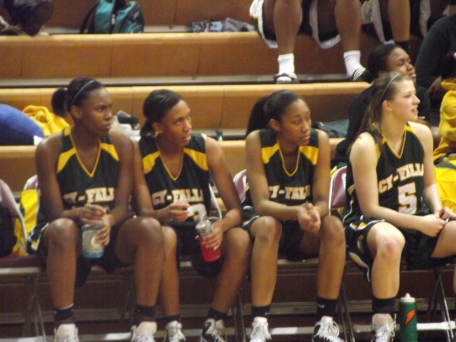 cy falls bench of 4